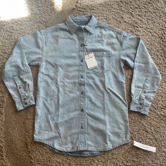 NWT Reformation Gracie Lived In Denim Button Shirt in Sheyenne Light Denim XS - Picture 7 of 8